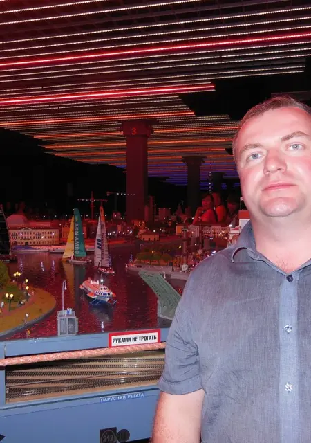 Я Алексей, 47, из Рыбинска, ищу знакомства на одну ночь