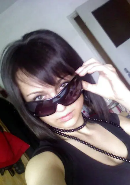 Эвелина из Ишимбая, мне 25, познакомлюсь для общения