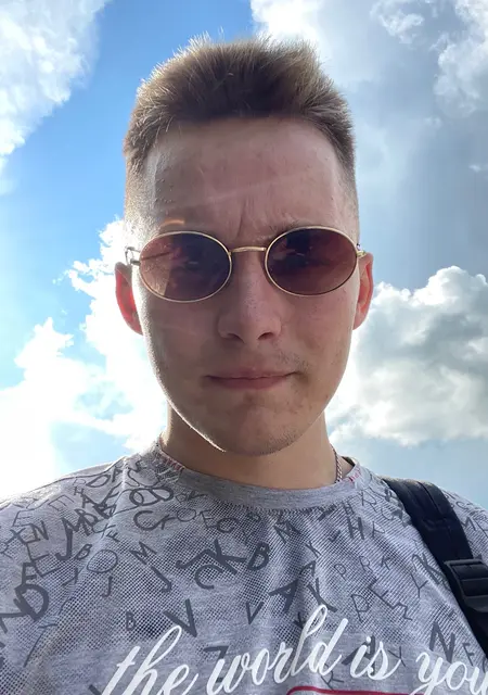 Антон из Барнаула, мне 20, познакомлюсь на одну ночь