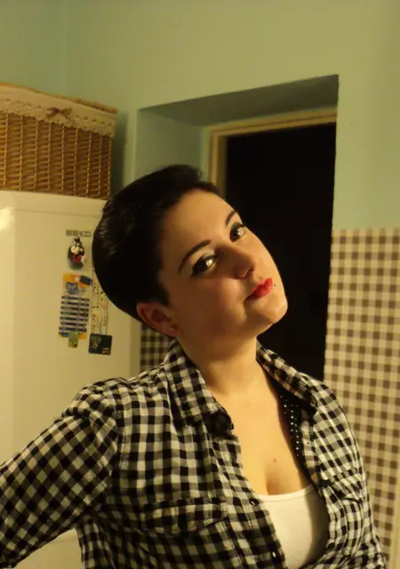 Варвара из Куйбышева, ищу на сайте общение