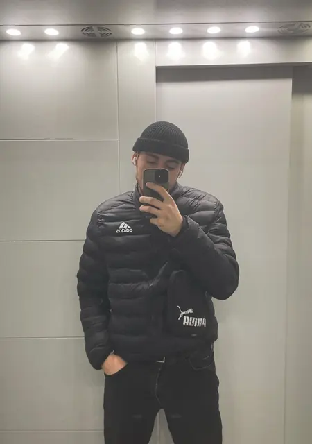 Я Денис, 28, знакомлюсь для открытые отношения в Санкт-Петербурге