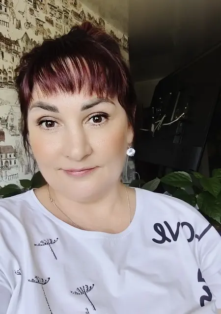 Я Татьяна, 43, знакомлюсь без обязательств в Москве