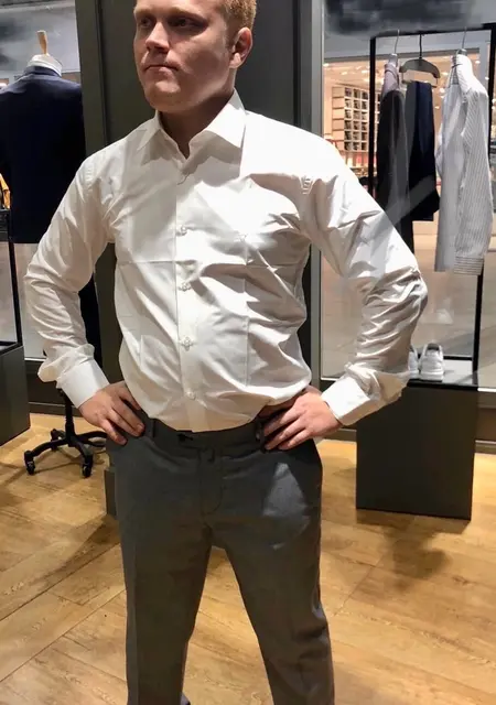 Алекс из Ялты, ищу на сайте общение