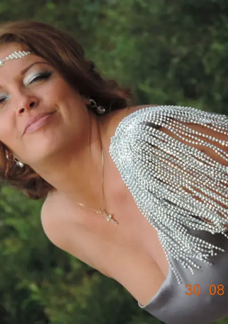 Я Леся, 46, из Кемерово, ищу знакомство для приятного времяпровождения