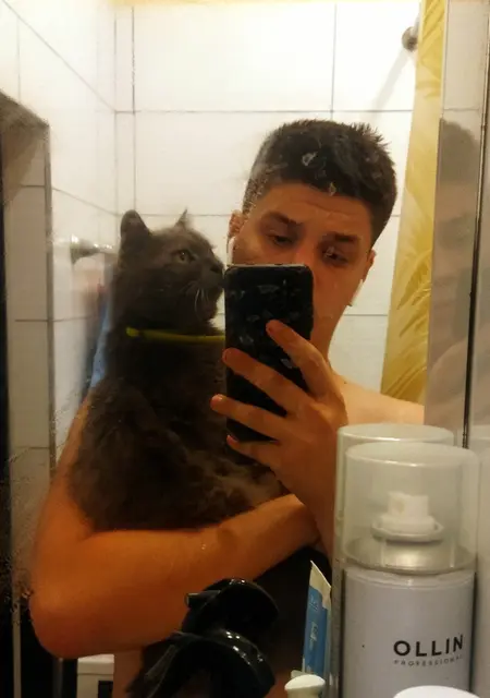 Я Антон, 21, знакомлюсь для приятного времяпровождения в Ялте