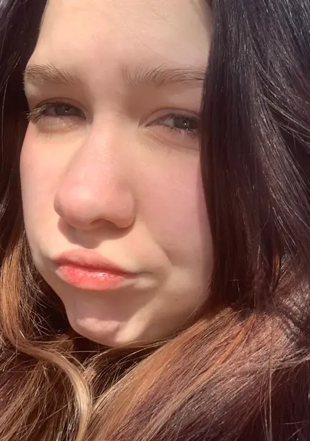 Я Polina, 19, из Ижевска, ищу знакомство для вирта