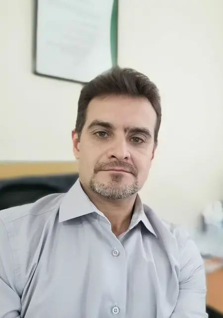 Я Константин, 48, знакомлюсь на одну ночь в Березниках