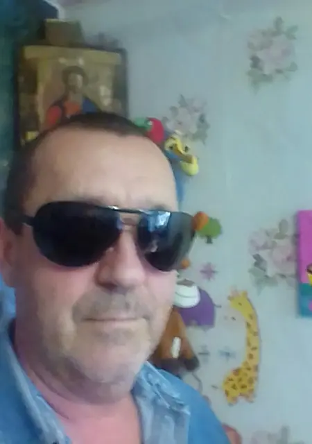 Я Борис, 60, знакомлюсь для дружбы в Челябинске