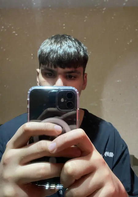 Ромчик из Чехова, мне 20, познакомлюсь на одну ночь